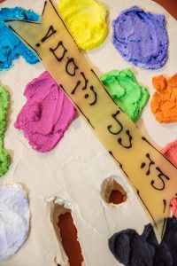 תמונות מפתיחת התערוכה ה כל הקסם